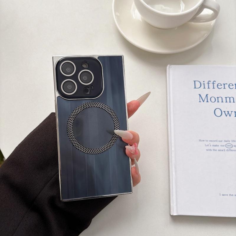 

2025 Квадратный CD текстура гальванизированный магнитный чехол для телефона с защитной пленкой для объектива, подходит для iPhone 16 Pro Max 15 14 13 Pro полная противоударная защитная крышка iPhone 13 чёрный