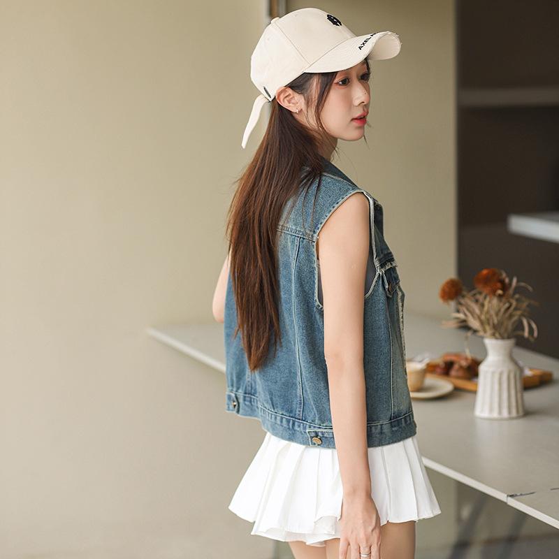 Hong Kong Style Retro Frayed Denim Vest – Trendy, Versatile, Loose, Soft, Skin-Friendly