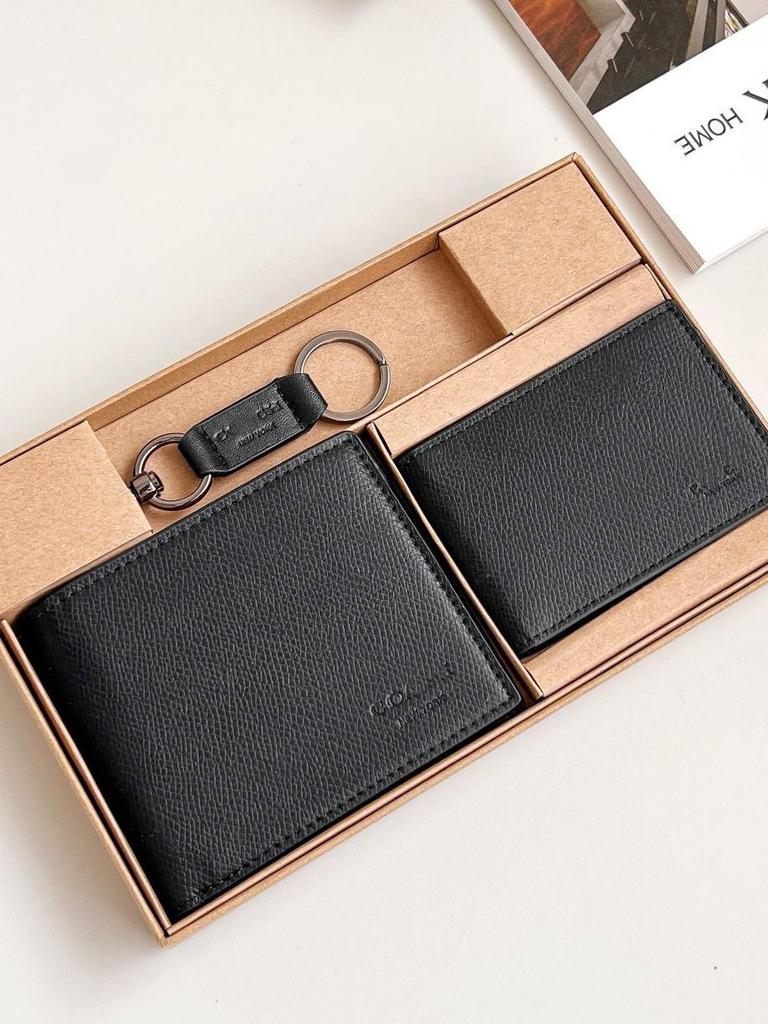 Men's Embossed Cowhide Bifold Wallet with Card Holder & Keychain