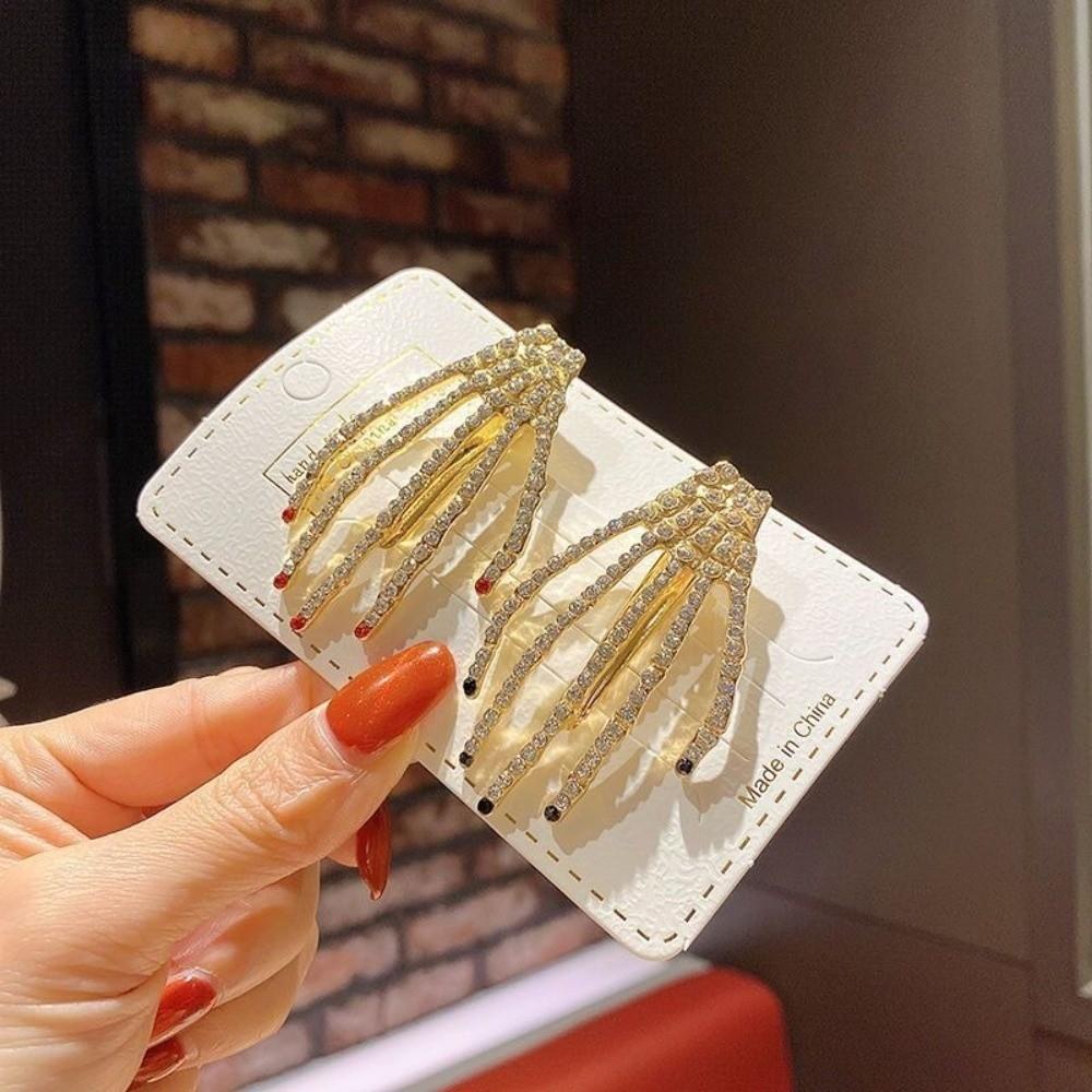 Retro Skeleton Hand Hair Clip Gothic Style Headwear Personality Bone Claw Hairpin  Hair Accessories