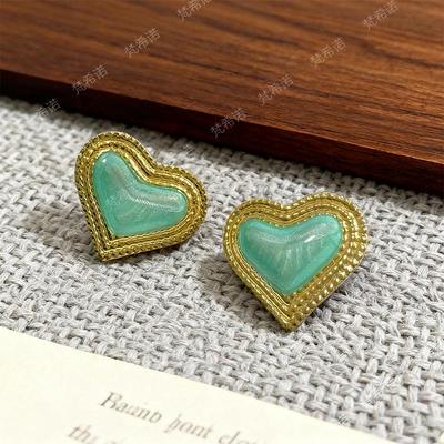 2025 Stylish Heart Design Stainless Steel Light Luxury Niche Earrings