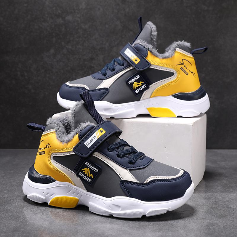 Winter Children's Fashion Sneakers Boys Plush Sports Running Shoes Warm Outdoor Lightweight Shoes for Kids Casual School Shoes