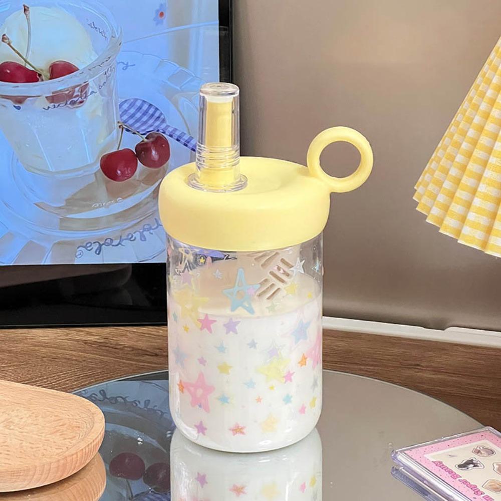 

Star Pattern Water Bottle 600ml Plastic Cups Cute Straw Cup Juice Milk жёлтый