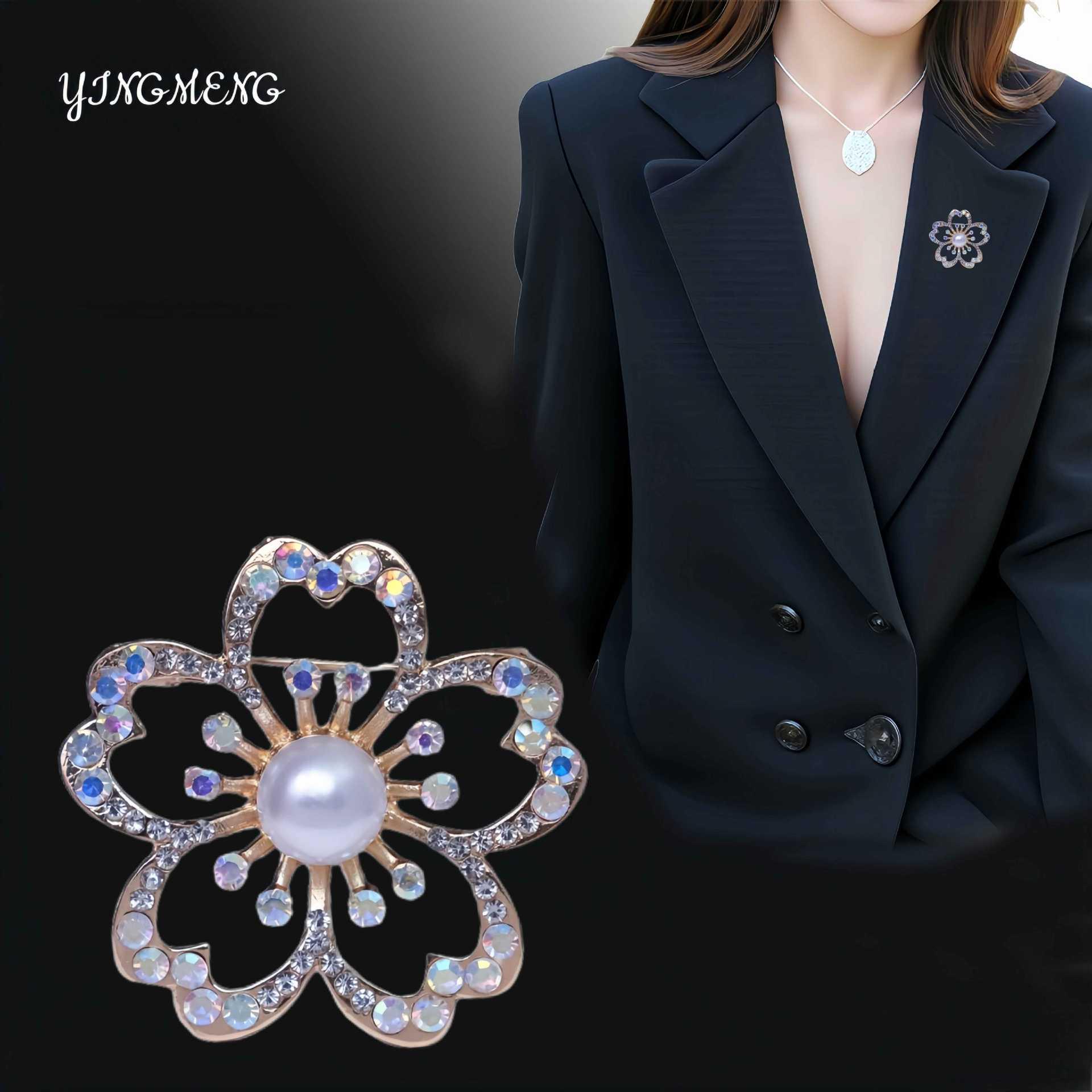 

Elegant Retro Alloy Pearl Brooch - Versatile, High-End Decorative Pin