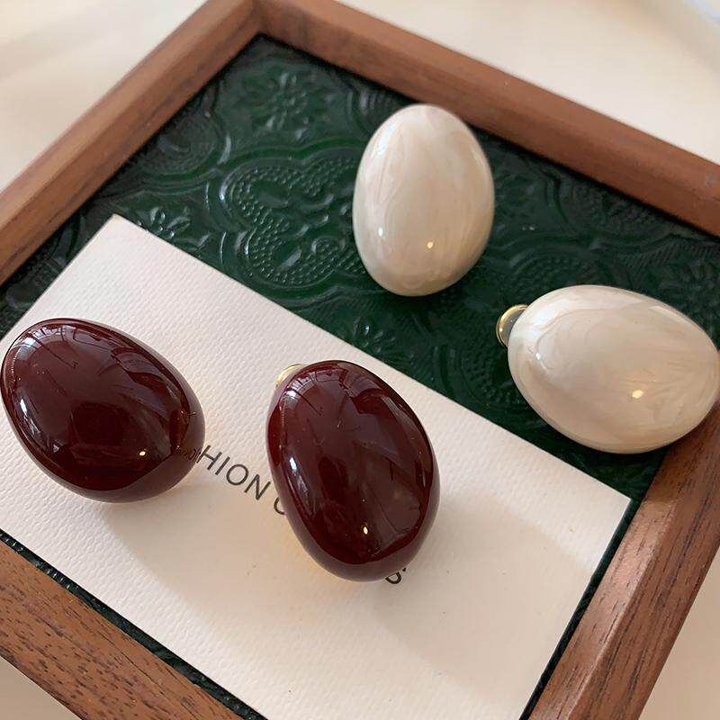 Oval Ancora Red Earrings 2026 New Popular Enamel Earrings Light Luxury High-End European and American Retro Style Earrings