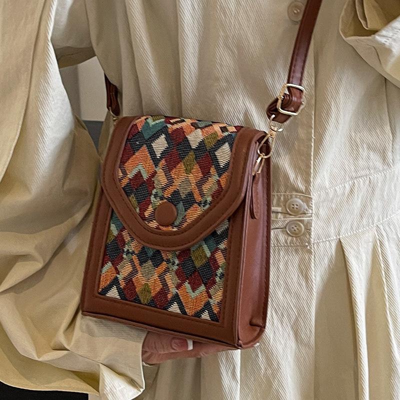 Popularne torby o wysokiej fakturze i modne pionowe torby crossbody dla kobiet Ins Niszowa torba na ramię na telefon komórkowy Torba w kratkę dla kobiet