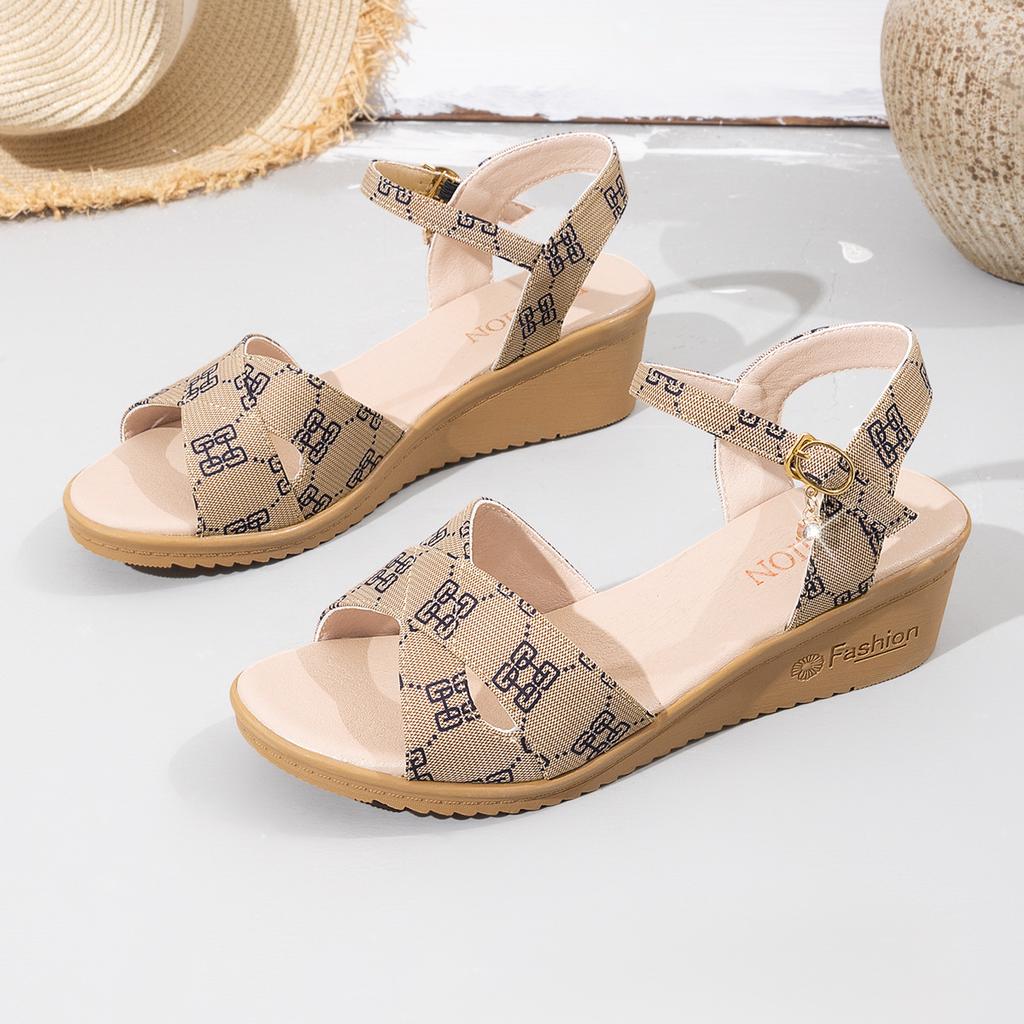 Sandals women's 2025 new summer wedge heel fashion comfortable sandals women's casual flat one-word buckle sandals