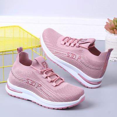 Zapatillas blancas nuevas para mujer con superficie de malla, suela suave, transpirables e informales.