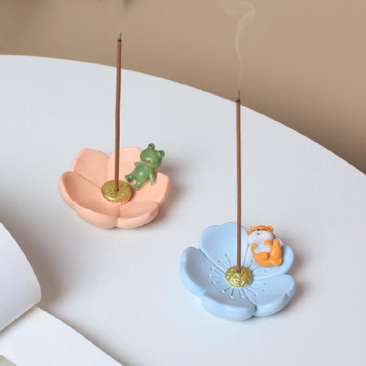 Flower Shape Resins Censers Holder Cute Animal Statue Incenses Burners PlateTray  for Mindfulness and Home Decoration