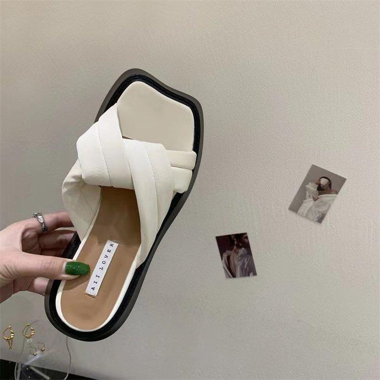 Fashion Thick Soled Slippers for Women Summer Chain Denim Chunky Heel Fashion Cross Slides Open Toe Outdoor Beach Woman Walking Slides