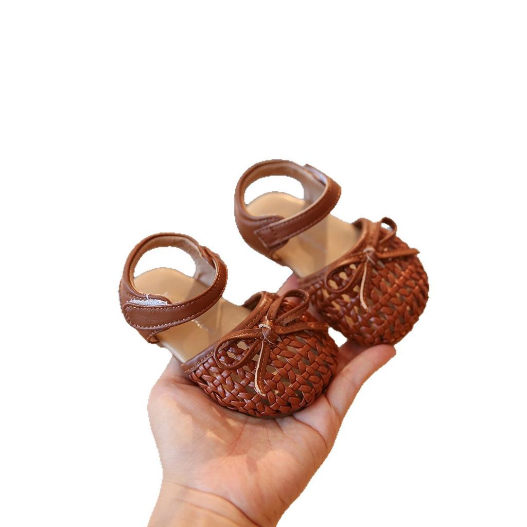 Baby sandals, infant shoes, girls' princess shoes, soft-soled toddler shoes, summer closed-toe anti-kick shoes for girls, new