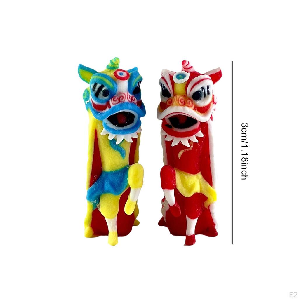 2 Pieces 1/64 Diorama Lion Dance Model Miniature Painted Figure, Desk Decoration Crafts for
