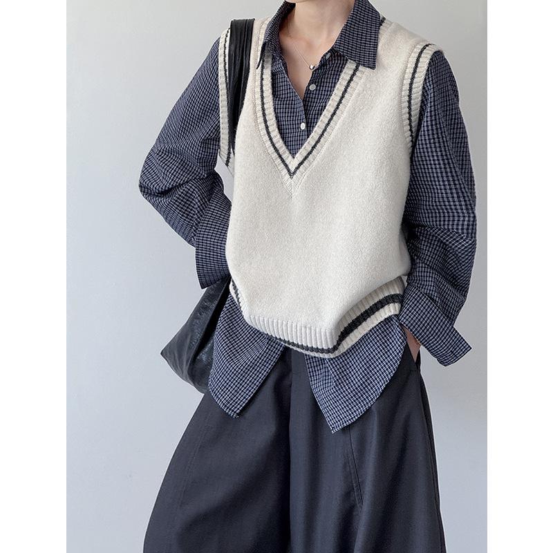 Orange Zhi Retro V-Neck Color Block Knitted Vest - Early Autumn College Girl Style