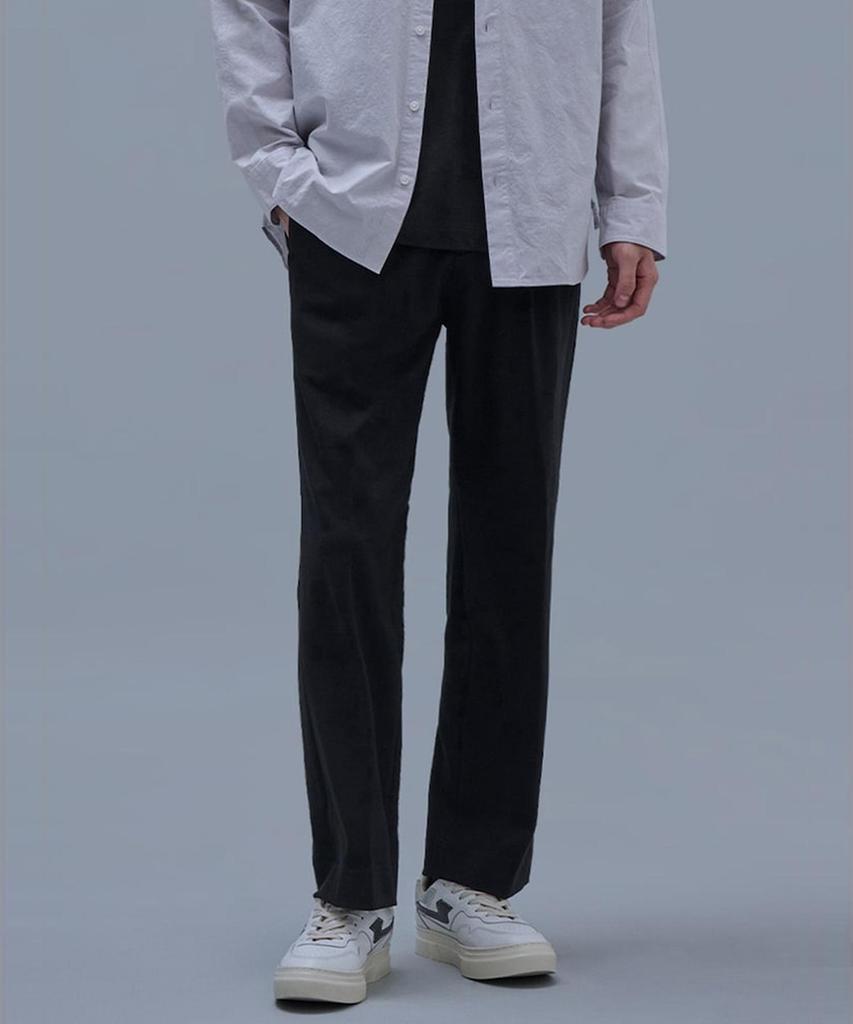 SHIFT.G Ordinary Onetuck Slacks Black