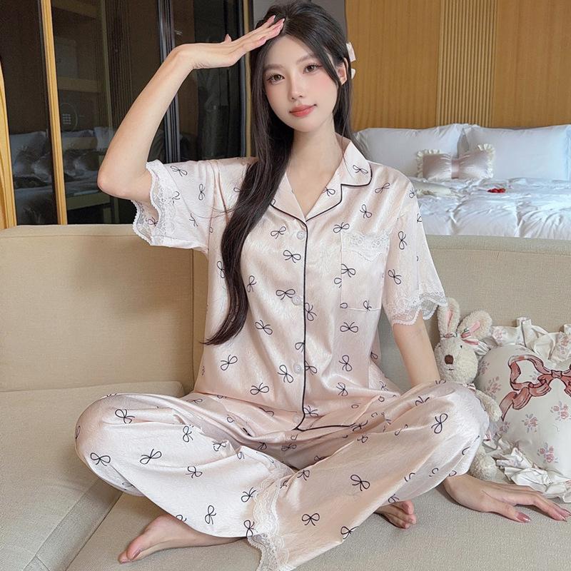 Sweet And Cool Girl Ice Silk Pajamas Women'S Summer Short-Sleeved Trousers Casual Lazy Style Loungewear Can Be Worn Outside