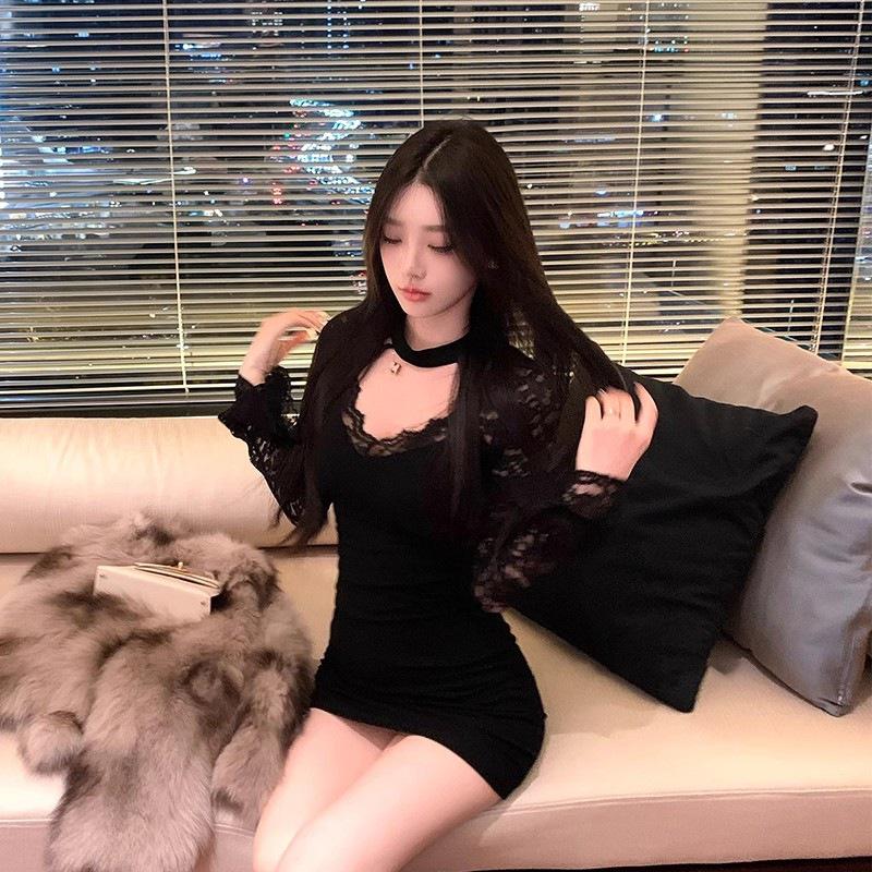 Pure Desire Lace Open Back Halter Neck Sexy Autumn Bodycon Dress for Women M