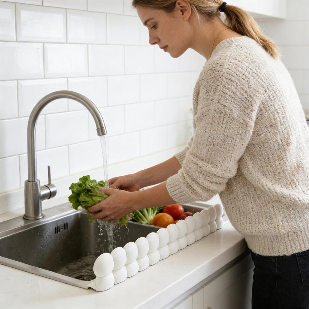 Silicone Sink Splashback For Kitchen And Bathroom With Suction Cup, Faucet Splasher To Keep Clothes Dry And Countertops Clean