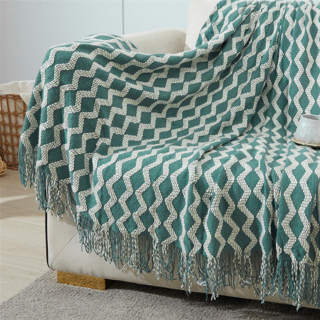 YCSD Color : Beige 120×180cm European Knitted Blanket, Reversible Leisure Nap Sofa Blanket YCSD Color : Beige 120×180cm European Knitted Blanket, Reversible Leisure Nap Sofa Blanket