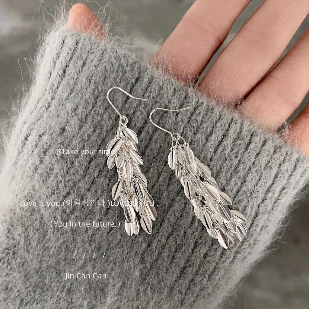 Leaf Tassel Temperament Earrings 1 pair