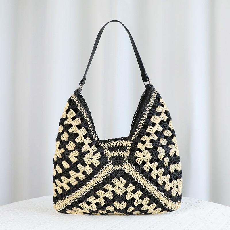 Hollow Out Woven Shoulder Bag With Polyester Lining For Daily Casual Wear