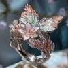 Anello aperto a forma di farfalla e fiore in lega alla moda con strass incastonati per donna