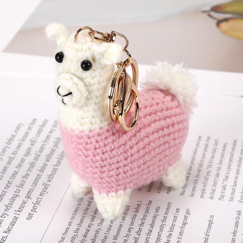 Vtipné zvířecí přívěsky Ručně tkaná alpaka Dekorace na tašku Háčkované ovečky Klíčenky Pletené zvířecí kroužky na klíče