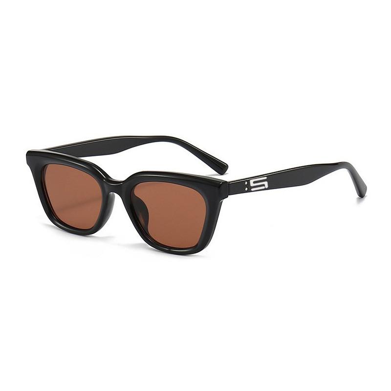 Trendy Square Sunglasses For Women Uv400 With Pc Frame For Beach And Party Wear BlackFrameBrownLens