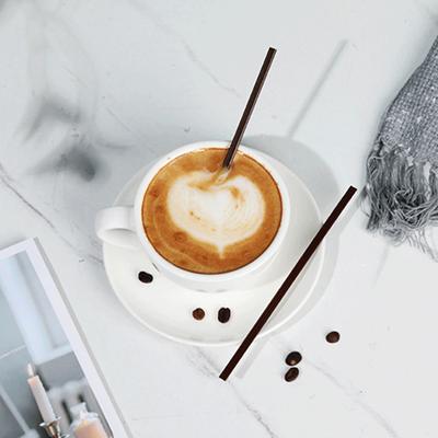 100 Stück 15 cm Einweg-Kunststoff-Rührstäbchen mit 2 Löchern für Kaffee, Cocktails, Geburtstage, Hochzeiten, Partys, Küchenzubehör
