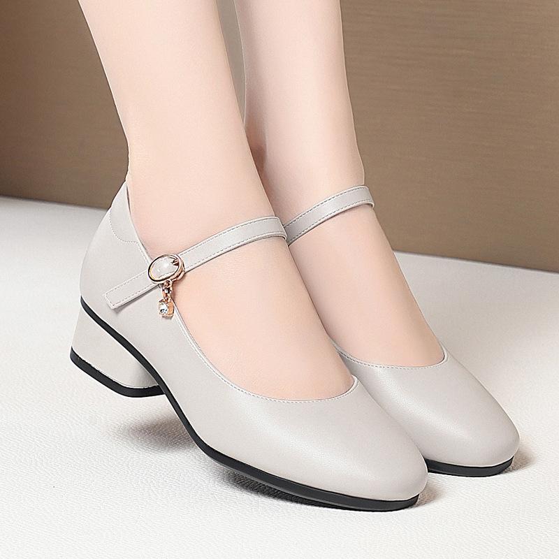 Single Shoes Women's Low Heels, Soft Leather Soft Sole Comfortable Women's Leather Shoes Round Head Thick Heel with Cheongsam One-button Women's Shoes