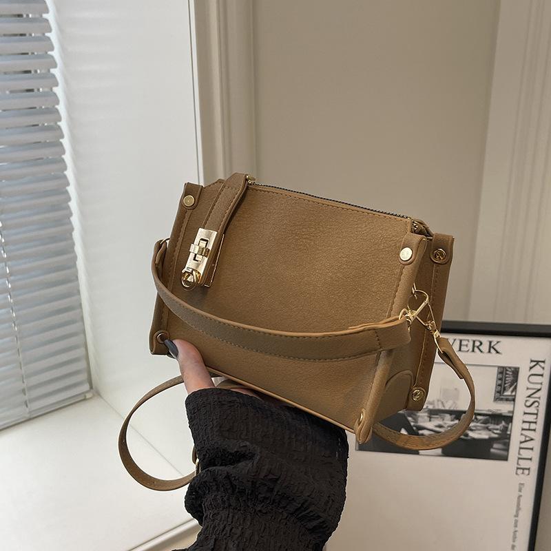 Light luxury high-end bag women's fashion simple shoulder messenger bag niche design commuter handbag