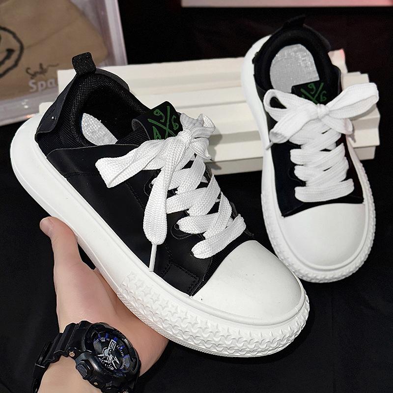 2024 new men's shoes collection low-top Hong Kong style platform bread shoes little white shoes star bag head shoes