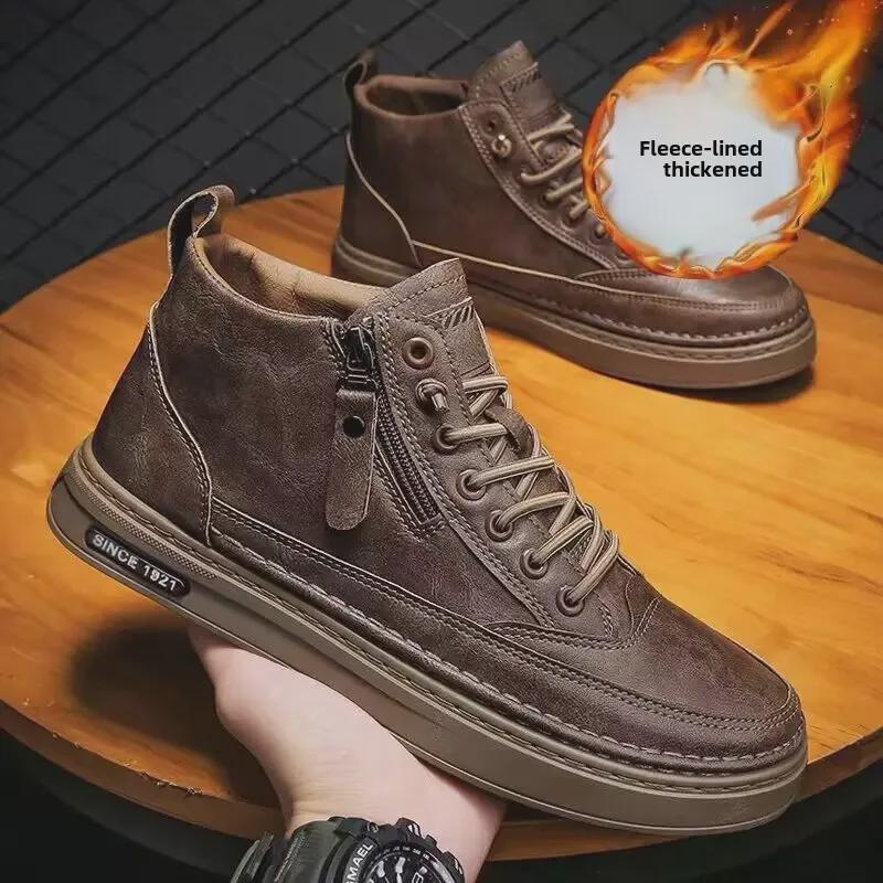 Botas Martin de cano alto de veludo de inverno masculinas - Sapatos casuais de couro com sola grossa e algodão quente da moda