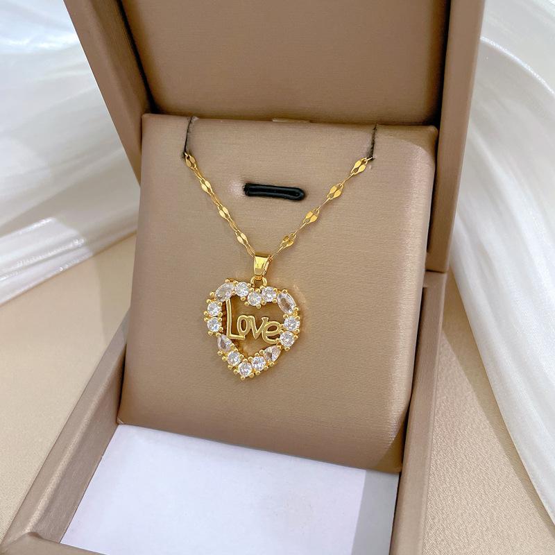 Love Love Light Luxury Temperament Gorgeous Full Diamond Necklace Female Versatile Collarbone Chain Titanium Steel Chain