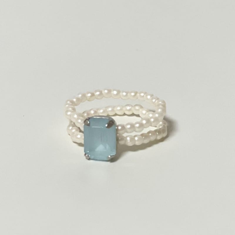 A Little Tickle Winter Garden Ice Blue Ring