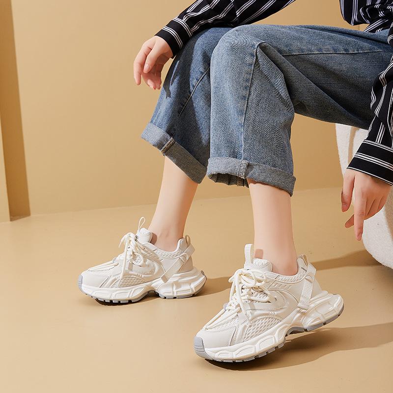 The New Thick-soled Dad Height-increasing Bestseller Sports and Casual Shoes Are Versatile