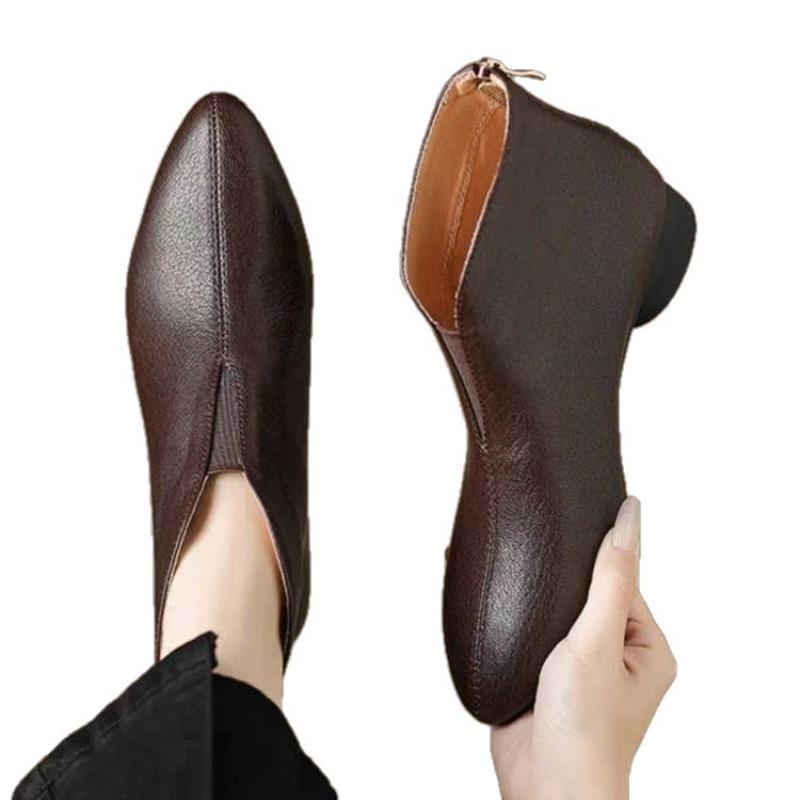 A New Style of Casual Pointed-toe Soft-soled Women's Shoes with A Deep Opening