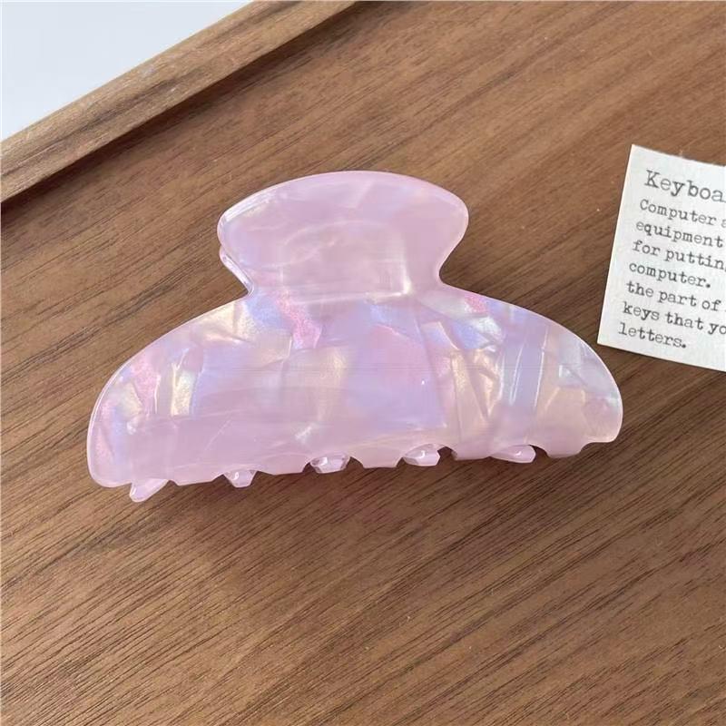 Korean Fashion PVC Medium Hair Clip: Women s High-End Half Updo Claw Shark Clip