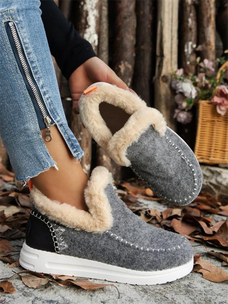 Fashion Women's Cotton Shoes Large Size Plus Fleece Thickened Rough Edge Warm Flat Cotton Shoes Women  Autumn and Winter New Snow Boots