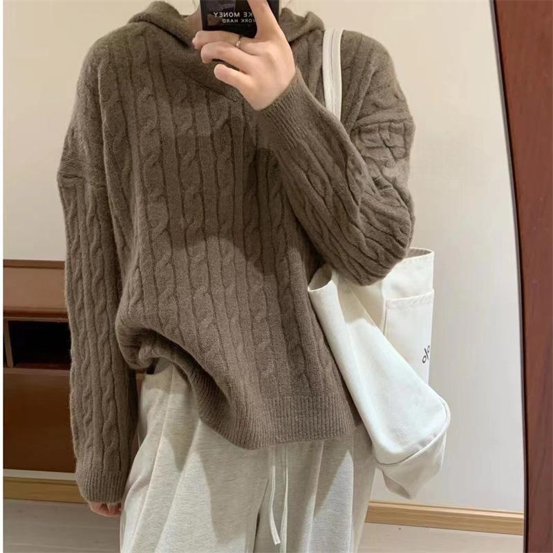 Autumn and winter new retro twist hooded pullover sweater women's simple and versatile loose lazy wind knitted sweater tide