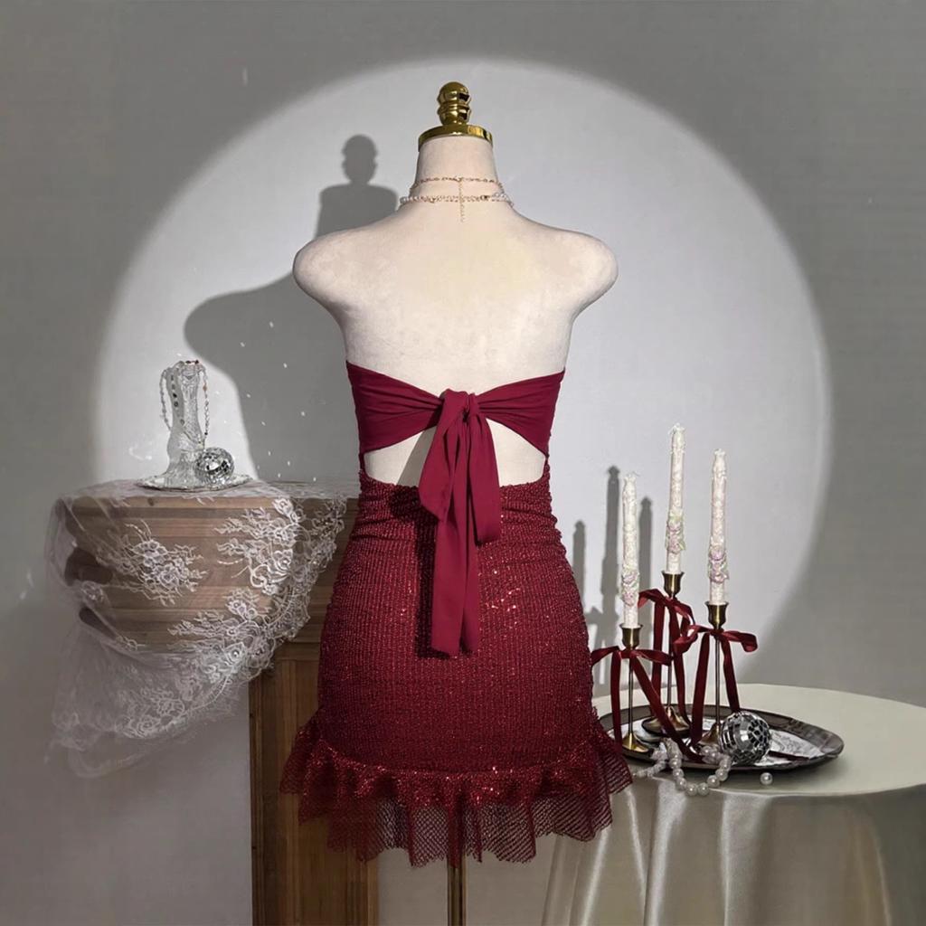 Europäischer und amerikanischer Stil neues Tube Top Pailletten Neckholder Träger Rüschenrand schmale Hüftumhüllung sexy Partykleid Damen