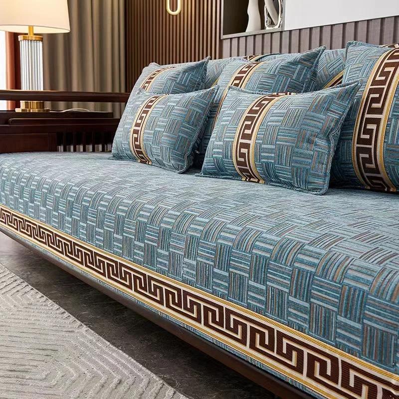 Chinese Non-slip Sofa Cover Beige Edging Cover Towel Leather Sofa Cushion Modern Simple Universal Home Protection Cover Couch
