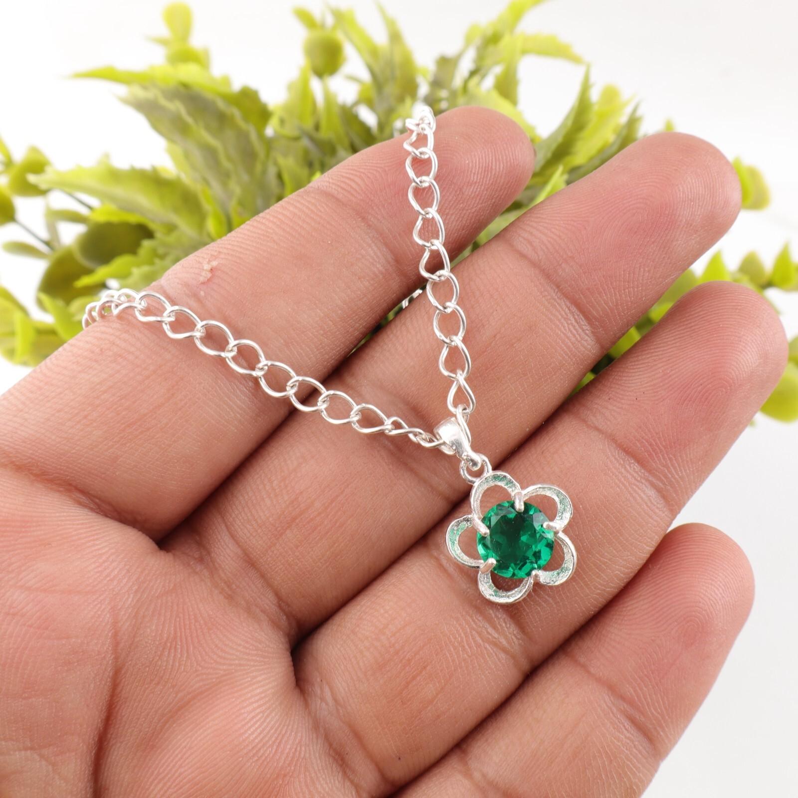 

Хромдиопсид Драгоценный камень 925 Стерлинговое серебро Ювелирная подвеска для свадебного подарка CP-27-15