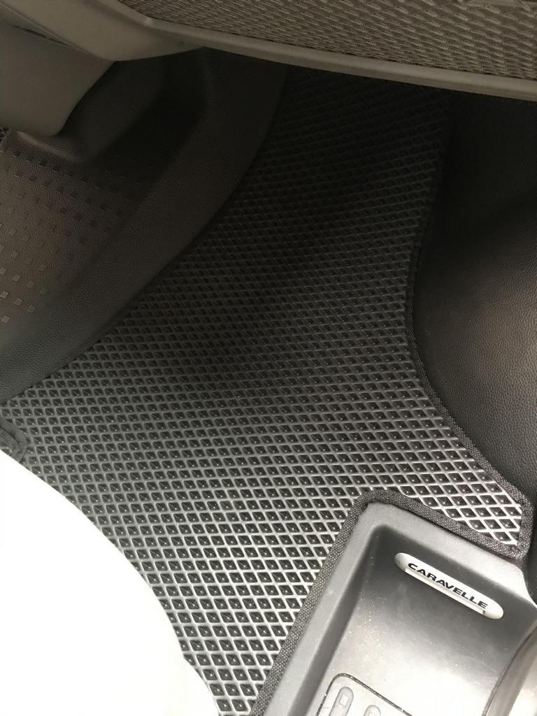 Maty EVA (czarne, przednie, dla 1-20251) Dla volkswagena transportera T5 2003-2010