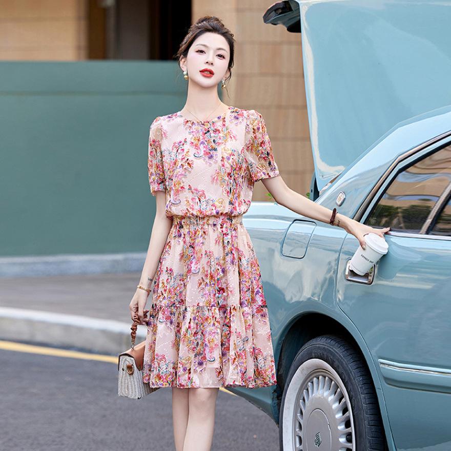 

Платье с цветочным принтом женское летнее новое маленькое модное с завышенной талией приталенное средней длины А-силуэта 2XL