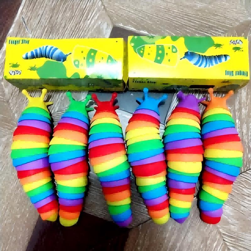 

Fidget Slug Toy For Children 18Cm 3D Colorful Sensory Slug Relieves Fun Decompression Toy Creative Twist Caterpillar Fidget Toys