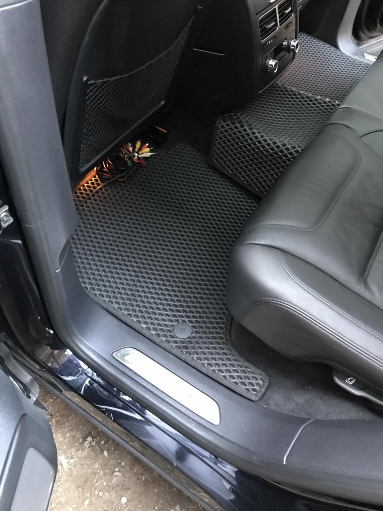 EVA Mats (black) for Volkswagen Touareg 2010-2018