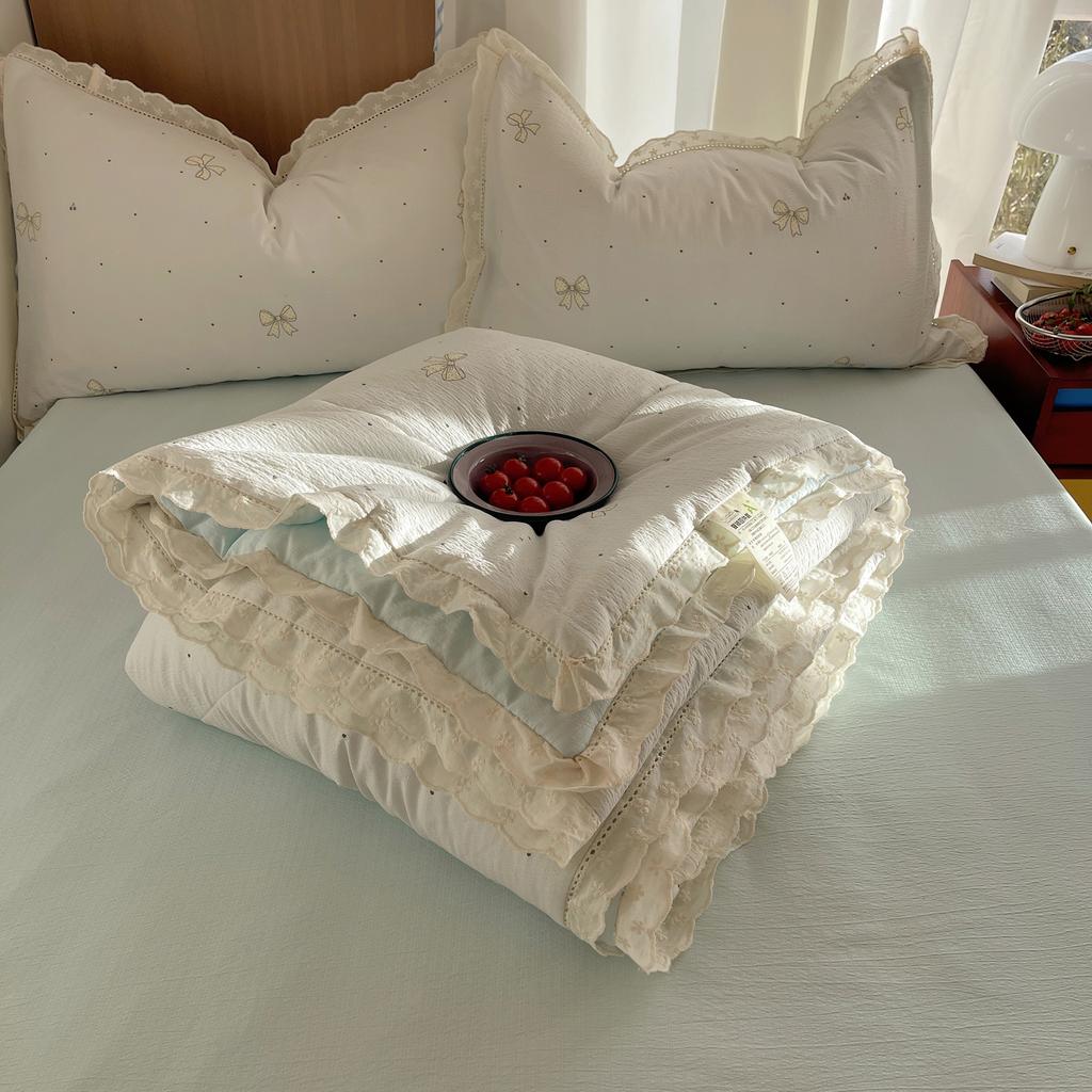 Wrinkled yarn summer blanket, air conditioner, four piece set, new Jinke machine washable lace dormitory, summer cool blanket, thin blanket