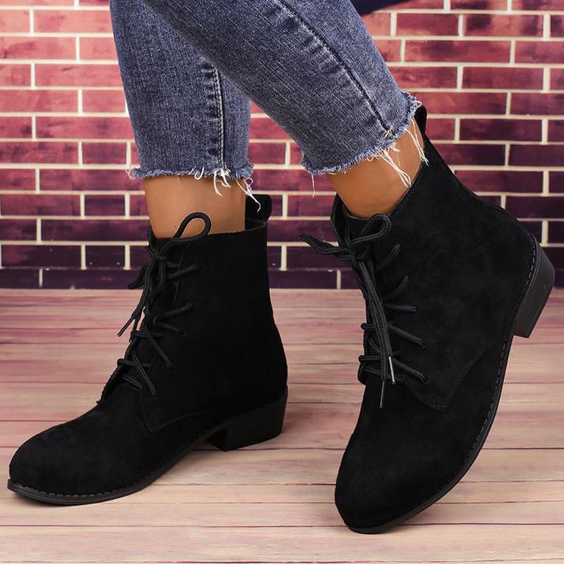 Móda 2025 Podzim Zima Kotníkové boty z umělé semiše Dámské Retro Černé Šněrovací boty Žena Plus Size 36-43 Špičaté kotníkové boty Dámské