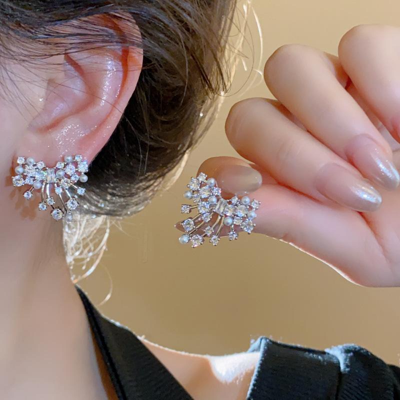 Zircon Metal Fireworks Earrings Korean Niche Cold Wind Earrings Temperament Versatile Earrings