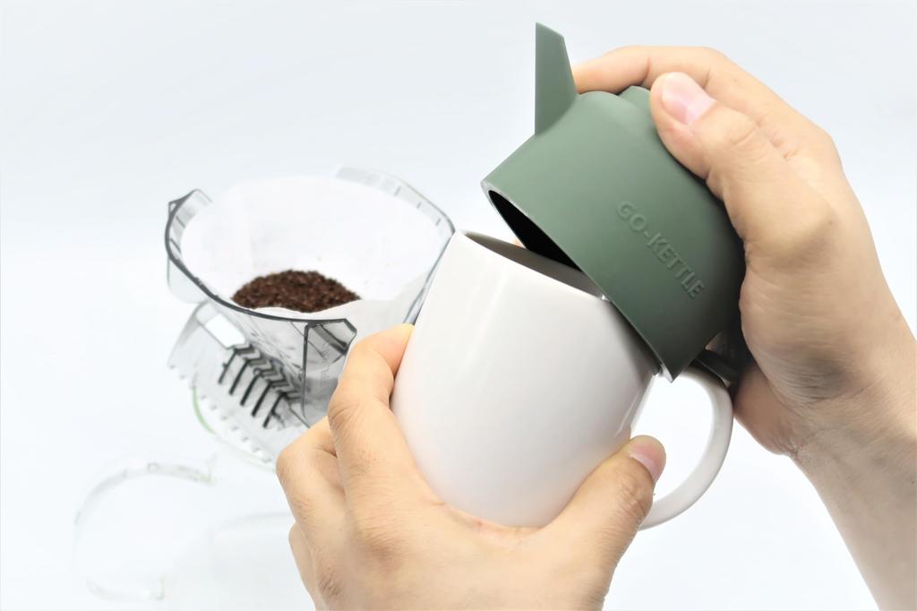 Cafflano Brewing Turn Any Mug into a Foldable Clip 50 Paper Portable for and Coffee Kit, Kettle, Dripper, Go-Kettle, Dripper, Filters, Portable,
